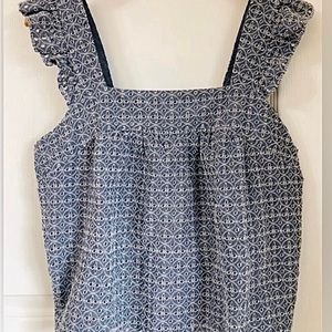 NWOT GAP Eyelet Tank - Size: L